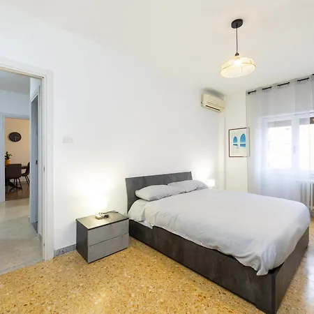Einstein Trastevere - In Centro Apartament Rzym