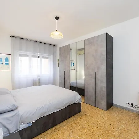 Apartament Einstein Trastevere - In Centro Rzym